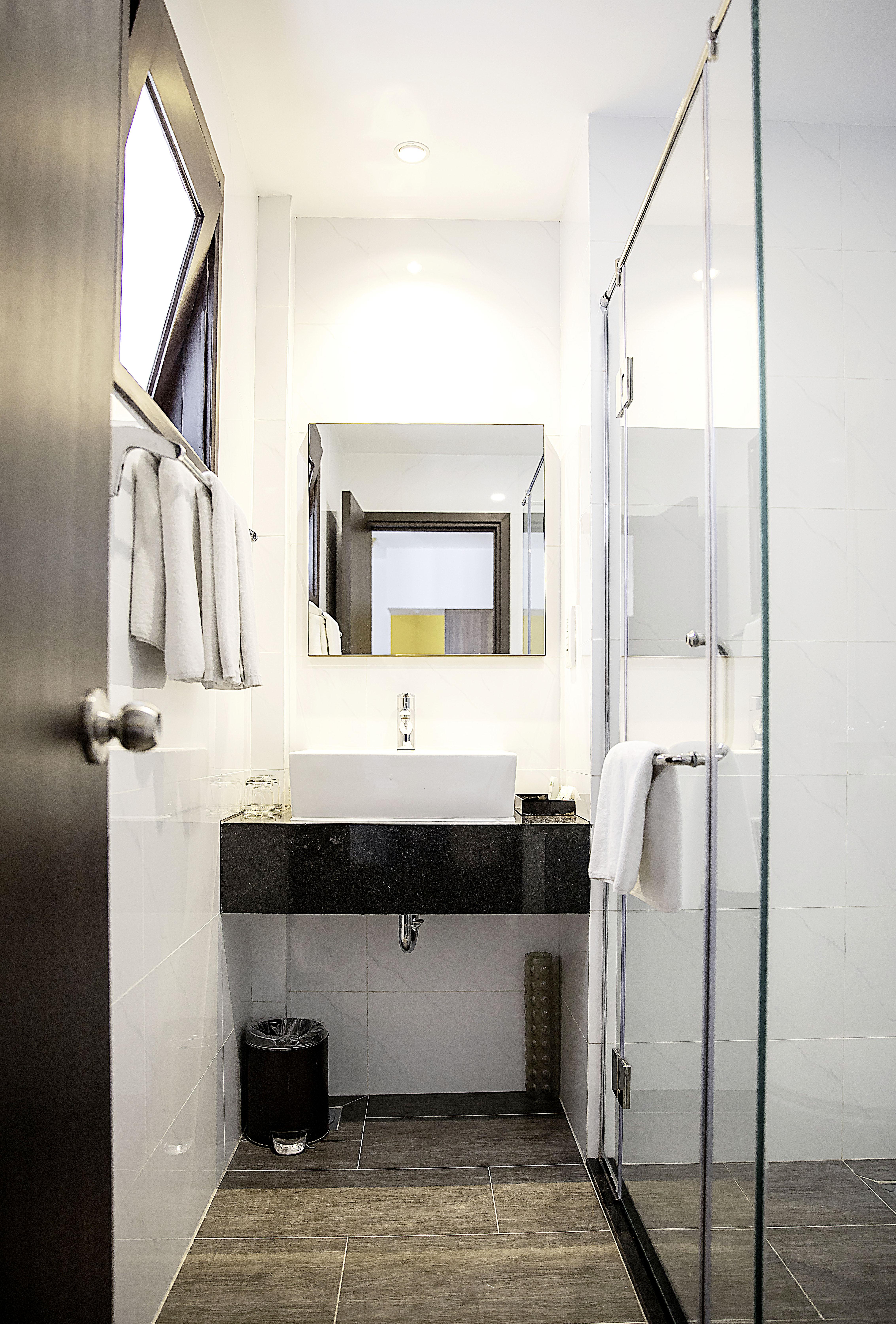 Liberty Sài Gòn Parkview Khách sạn 3*